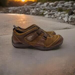 Womens Classic ARIAT Camden Brown Size 7B Leather Riding, Outdoors, Designer